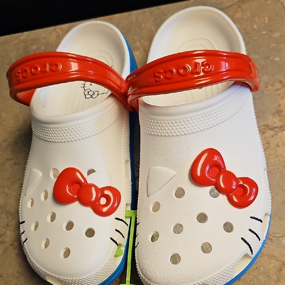 Hello Kitty Women's 12 Mens 10 Size Classic Crocs - Red and White - Picture 5 of 12